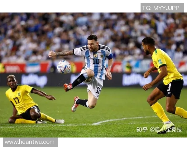 梅西球迷热爱足球的激情与追随者的故事分享